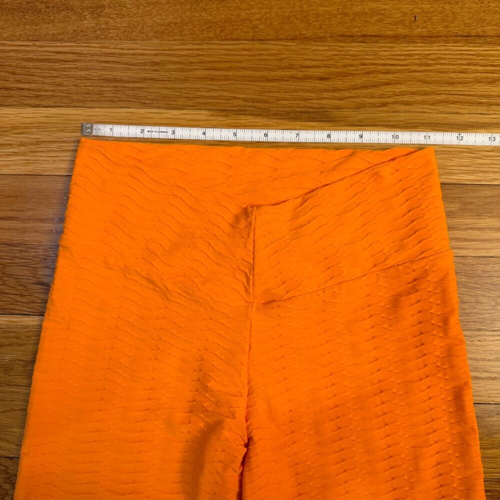 Booty By Brabants Croco Skin Seamless Leggings in Orange - One Size - Picture 2 of 7